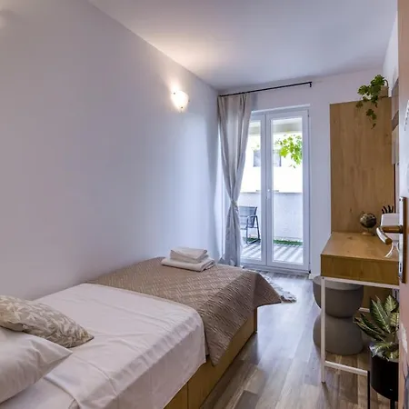 Appartamento La Casa Mayla-family Oasis With Garden,gym,ps5 & Parking